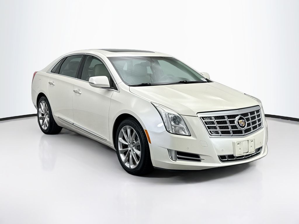Thumbnail: 2013 Cadillac XTS - 3