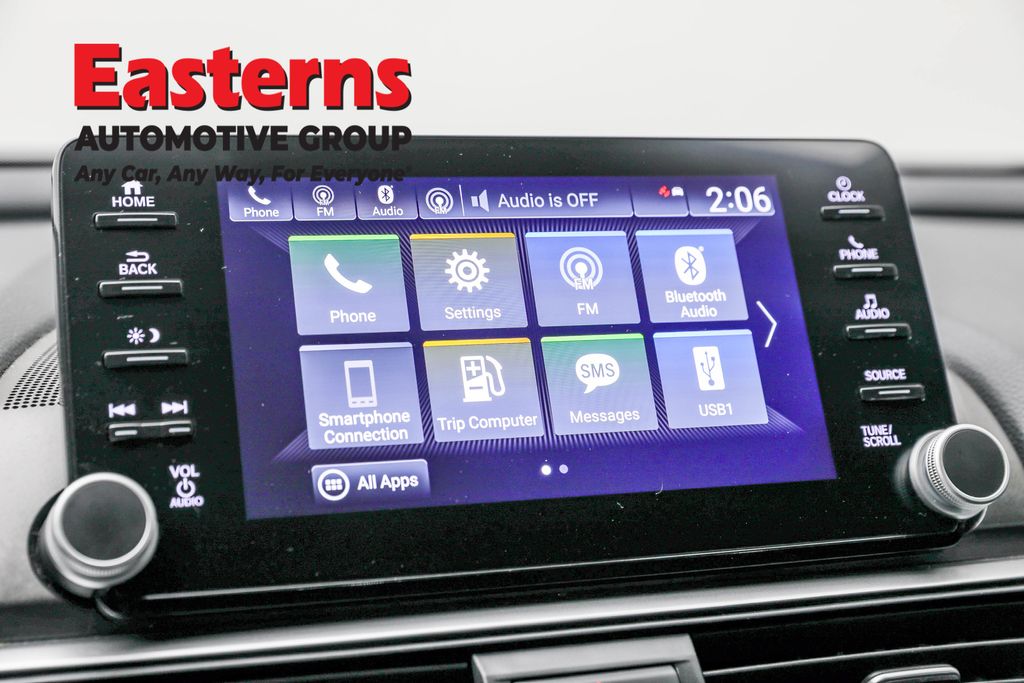 Used 2021 White Honda LX image 18