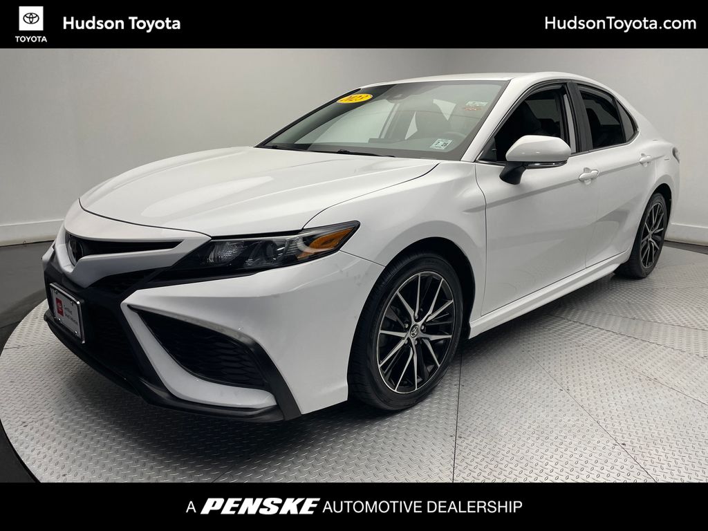2023 Toyota Camry SE -
                Jersey City, NJ