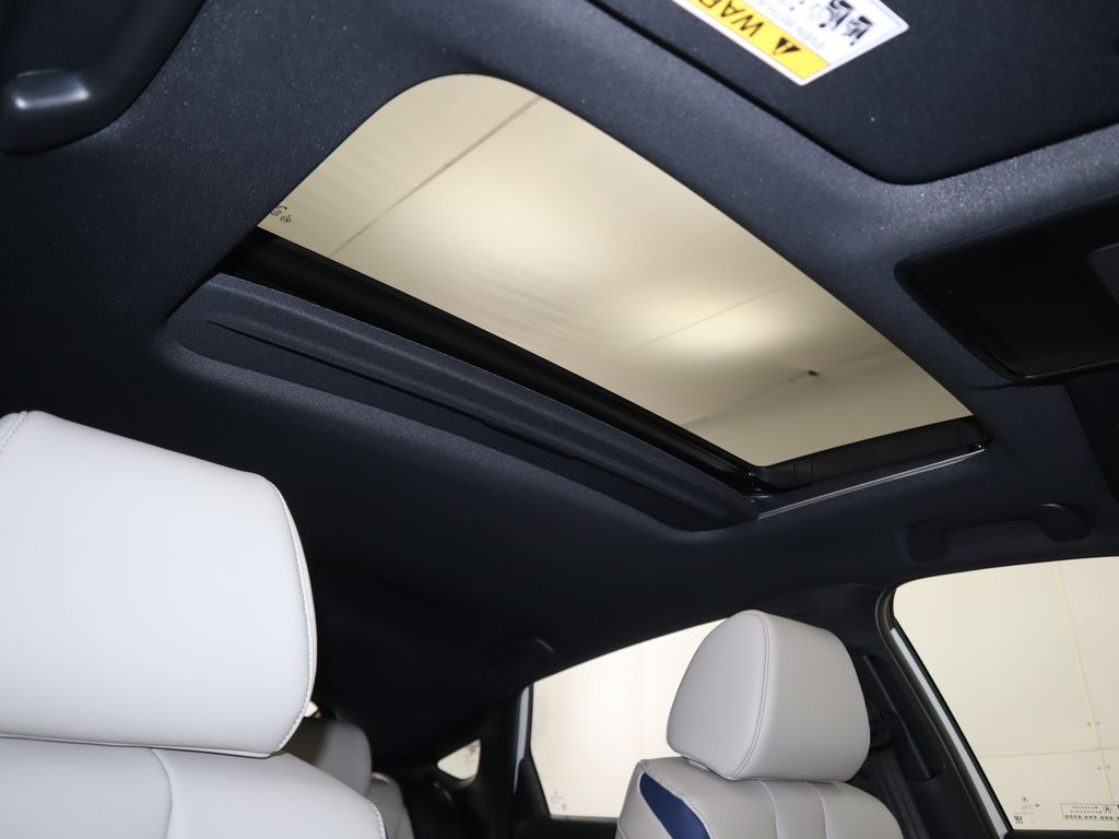 Thumbnail: 2026 Acura Integra - 18