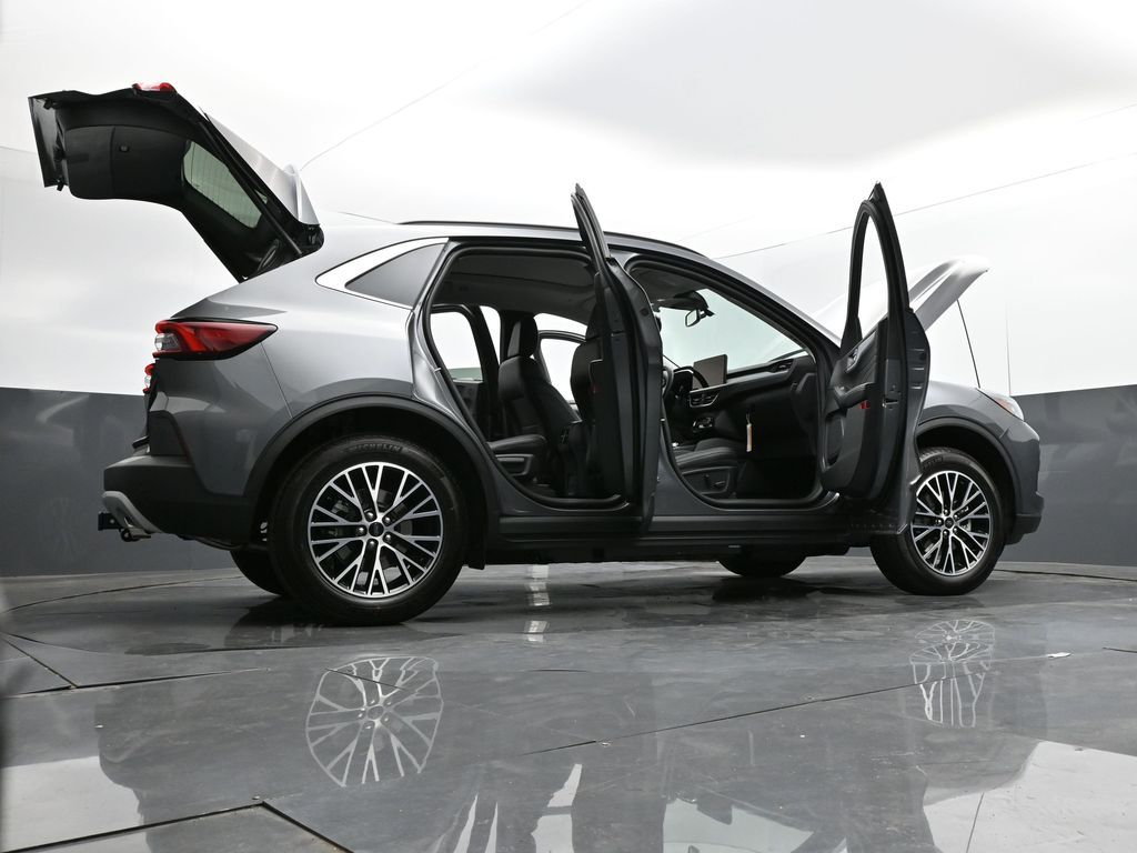2025 Ford Escape PHEV