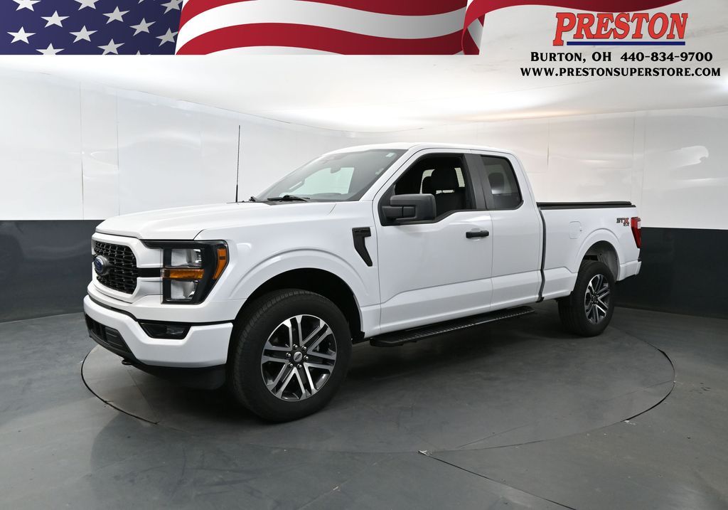 Oxford White 2023 Ford F-150 XL SuperCab 4WD Pickup Truck Four-Wheel Drive Automatic