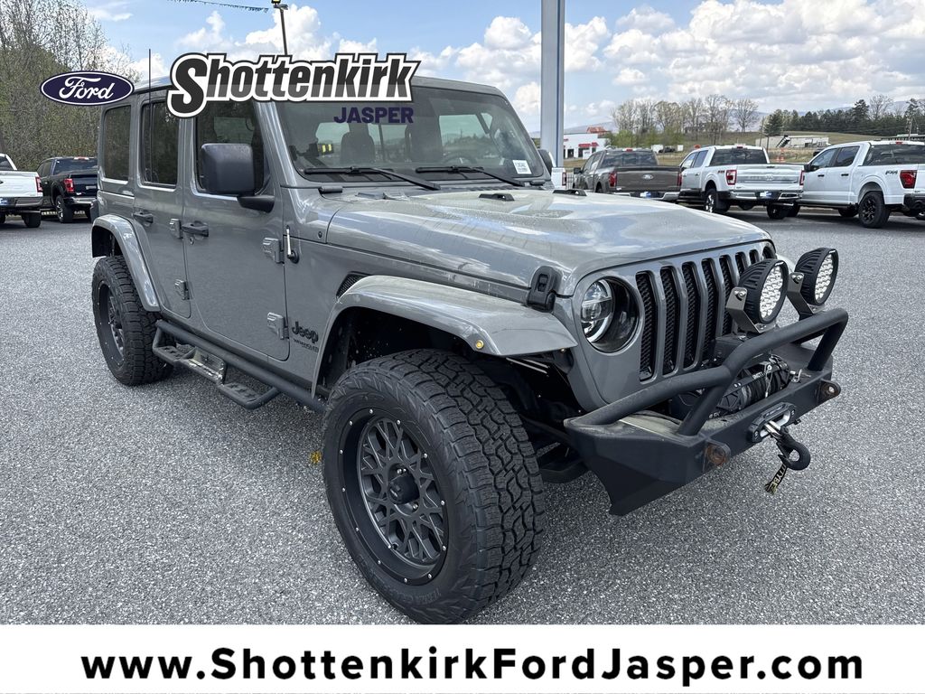 Sting-Gray Clearcoat 2021 Jeep Wrangler Unlimited Sahara Altitude 4WD SUV / Crossover Four-Wheel Drive 6-Speed Manual