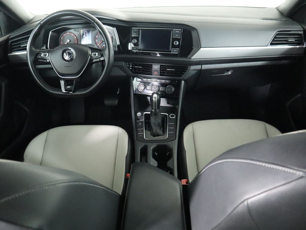 Thumbnail: 2019 Volkswagen Jetta - 13