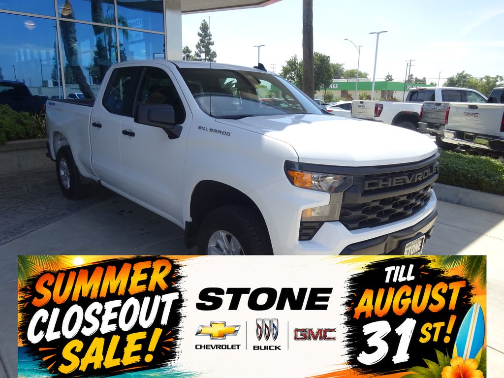 Summit White 2025 Chevrolet Silverado 1500 Pickup Truck Four-Wheel Drive Automatic