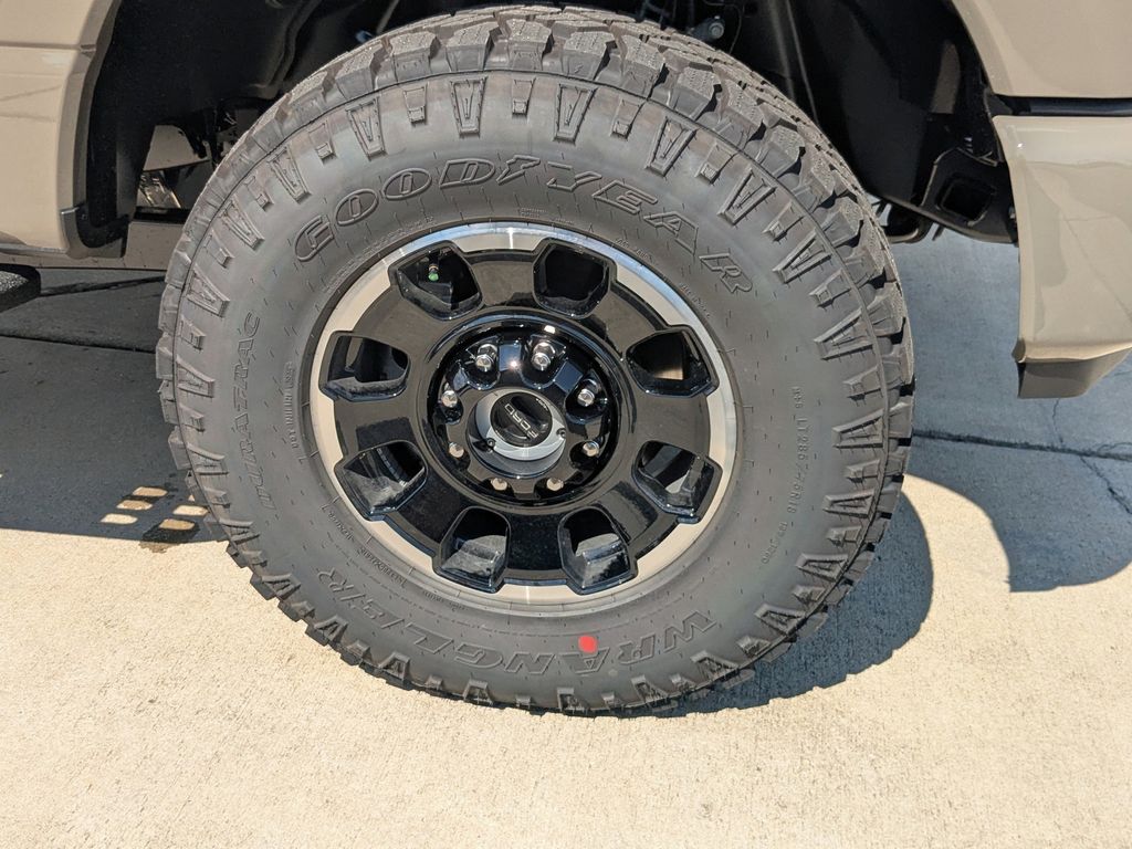 2026 Ford Super Duty F-350 SRW Platinum
