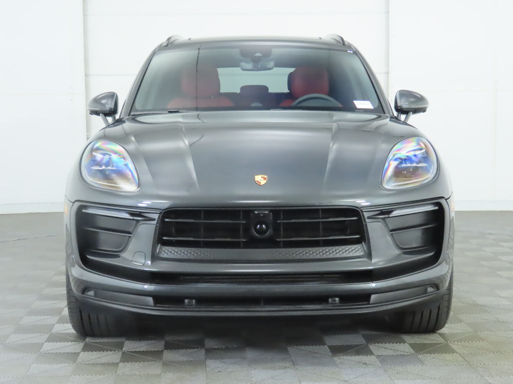 Thumbnail: 2025 Porsche Macan - 10