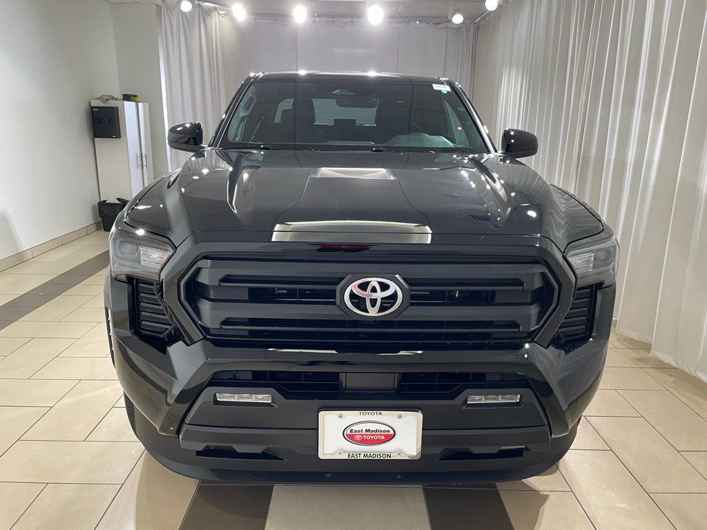 2024 Toyota Tacoma SR5 8