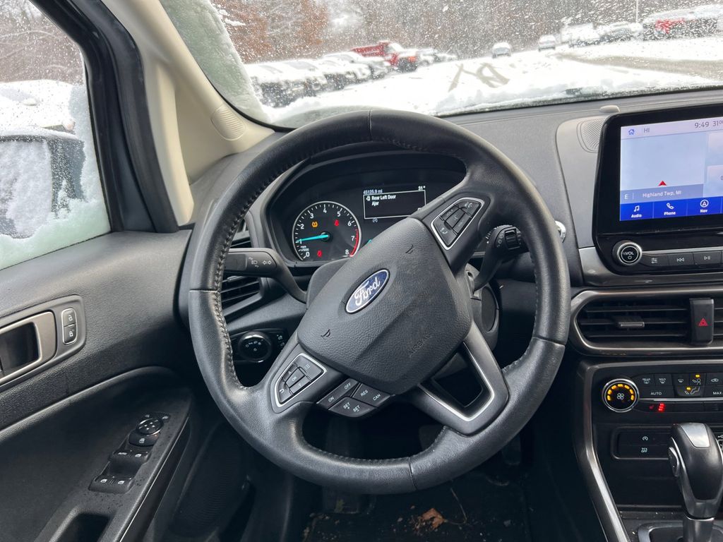 2020 Ford EcoSport SE 11