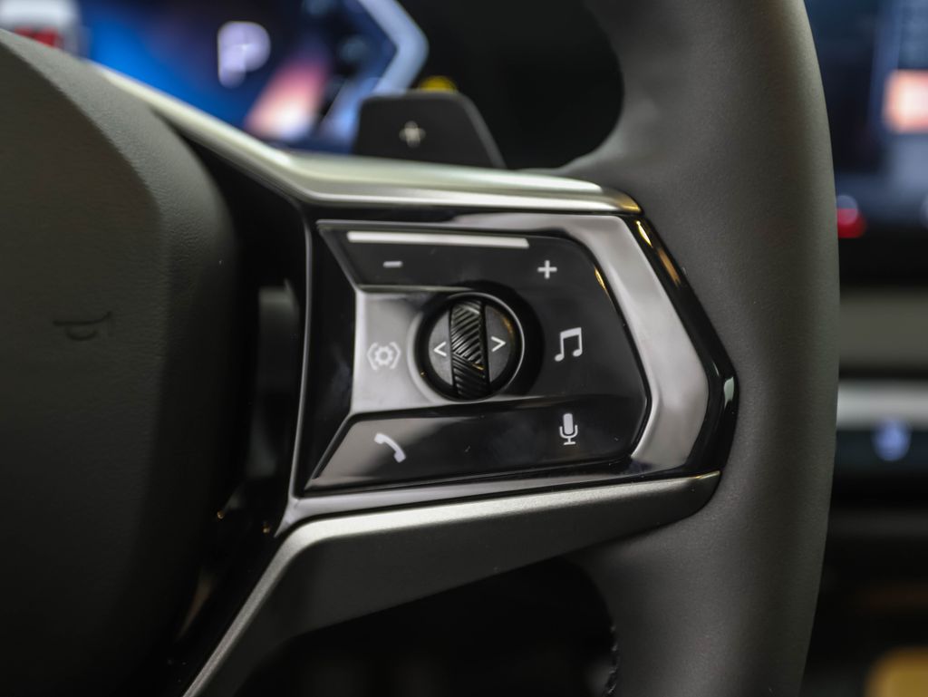 Thumbnail: 2026 BMW X3 - 13