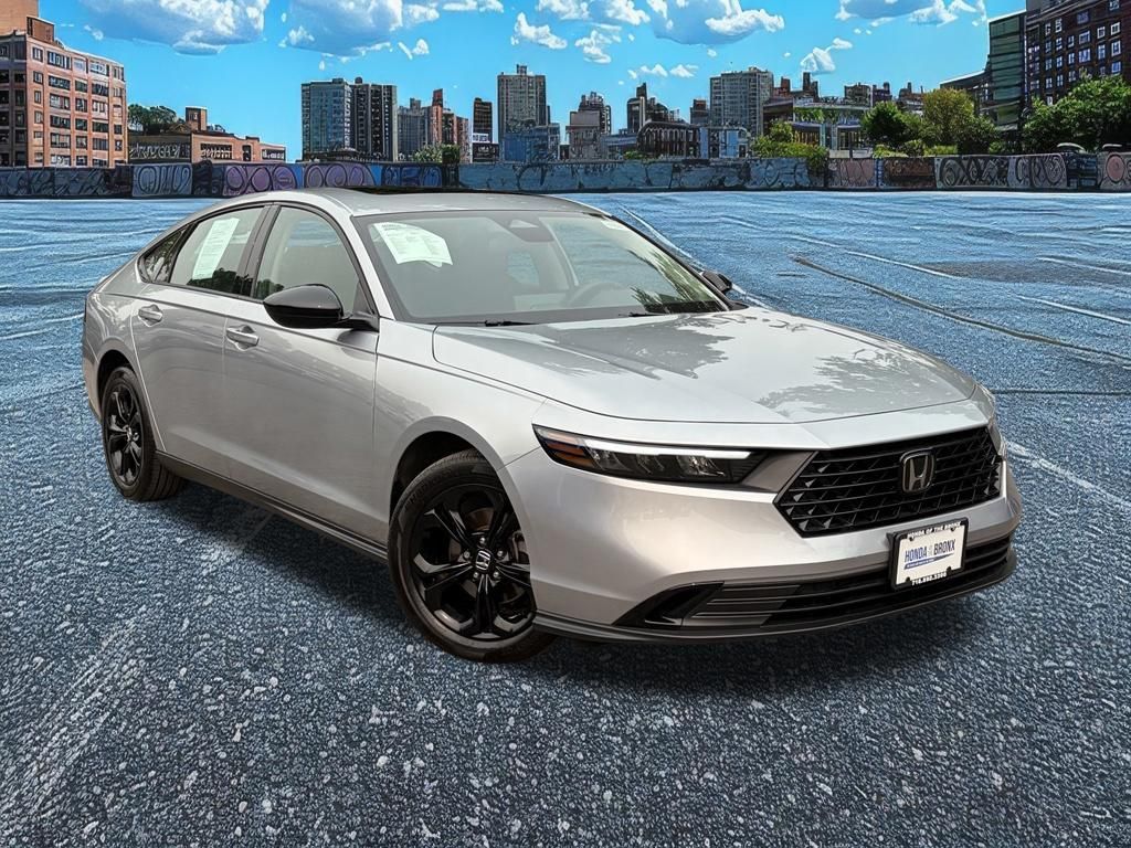 Solar Silver Metallic 2025 Honda Accord Sedan Front-Wheel Drive Continuously Variable Transmission