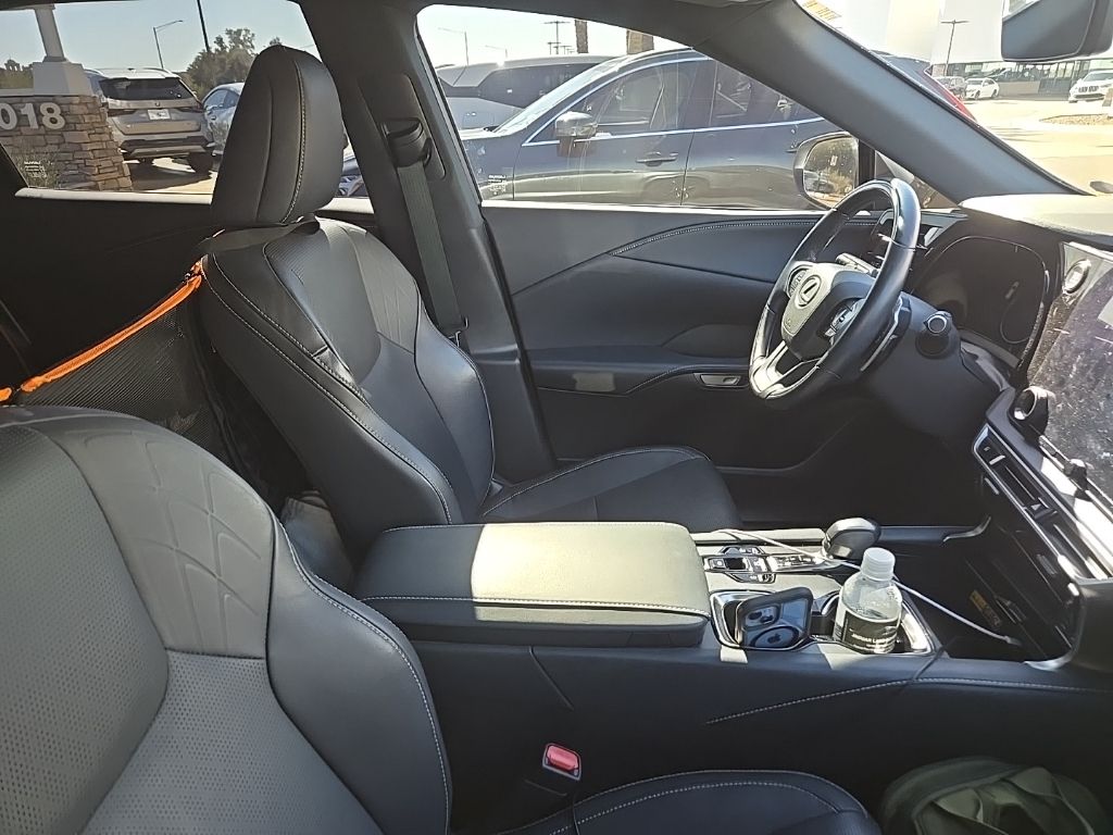 Thumbnail: 2023 Lexus RX - 10