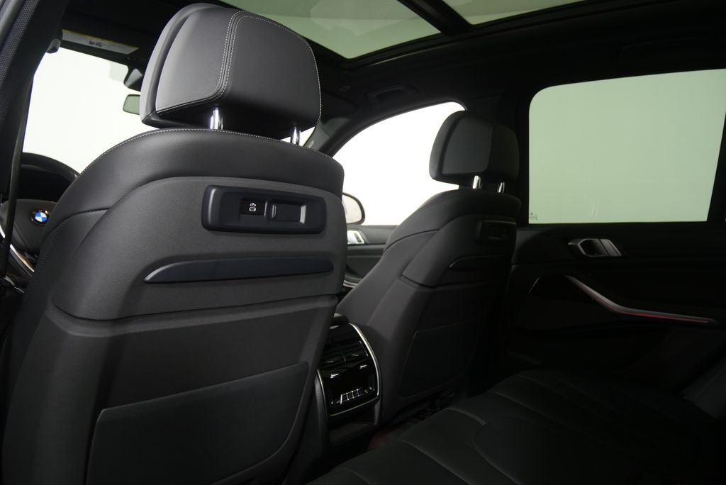 Thumbnail: 2019 BMW X5 - 16