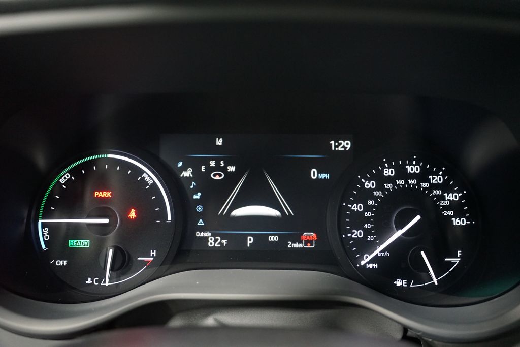 2025 Toyota Sienna XLE 15