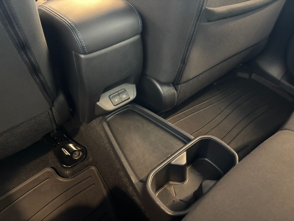 2023 Nissan Leaf S