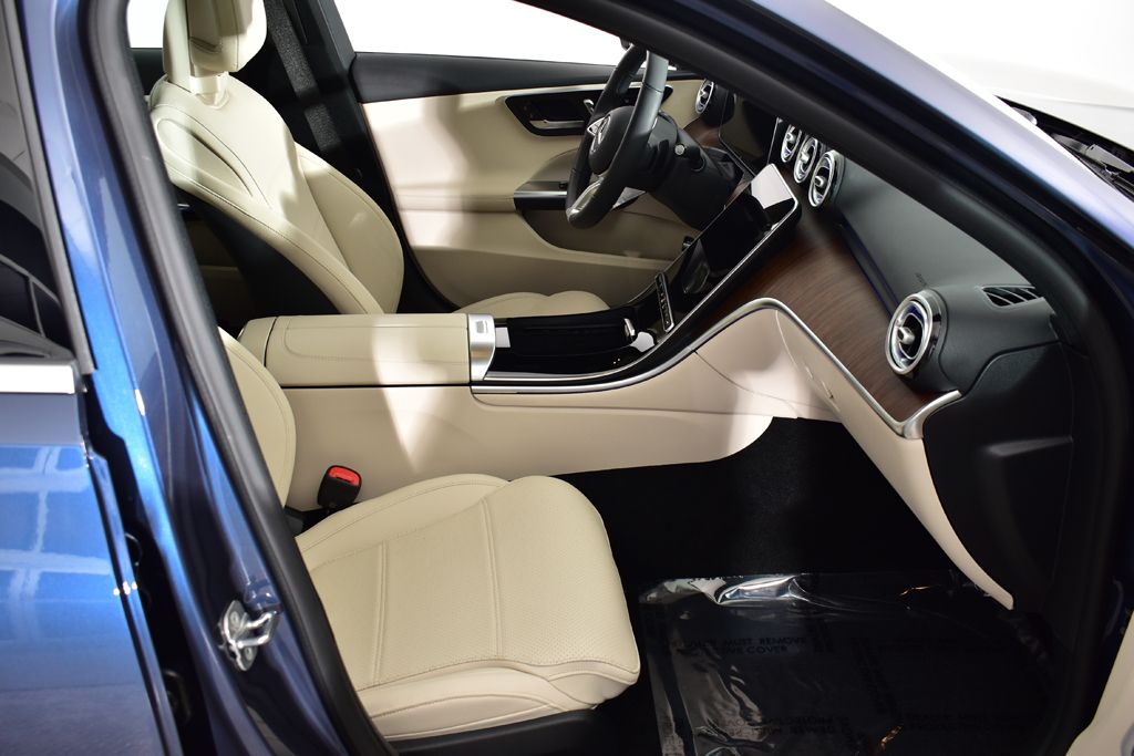 Thumbnail: 2025 Mercedes-Benz C-Class - 30