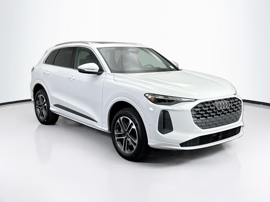 Thumbnail: 2025 Audi Q5 - 3