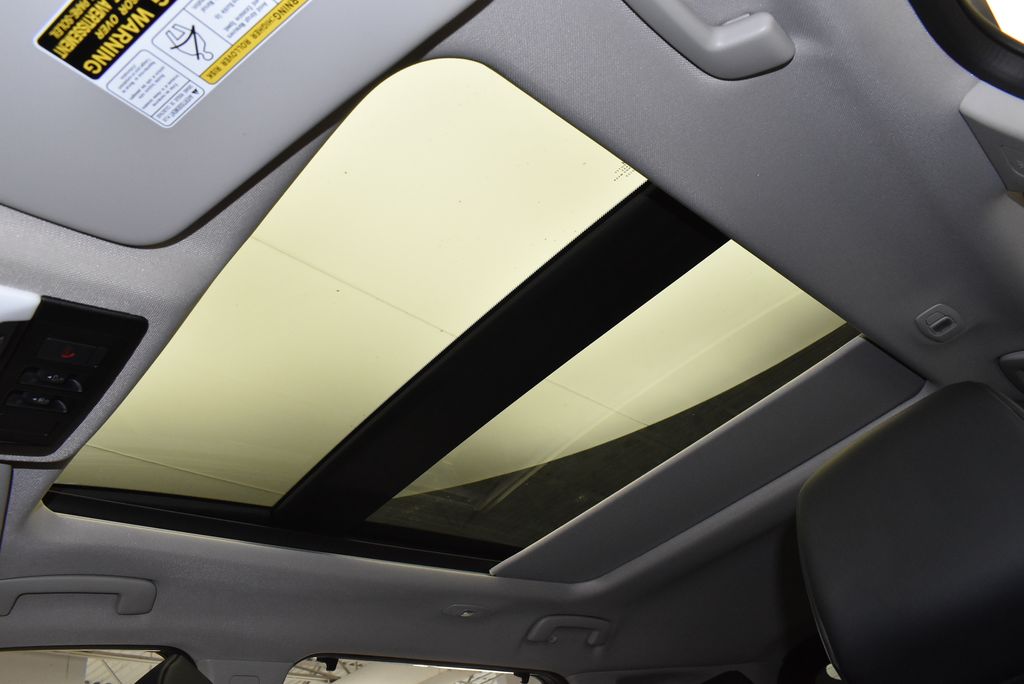 Thumbnail: 2021 Nissan Rogue - 31