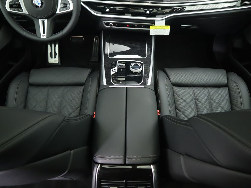 Thumbnail: 2026 BMW X5 - 17