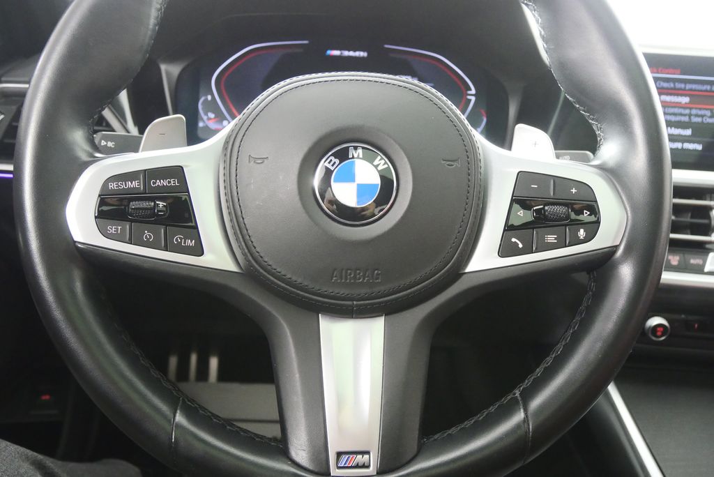 Thumbnail: 2022 BMW 3 Series - 18