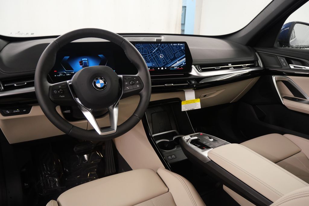 2025 BMW X1 xDrive28i 18