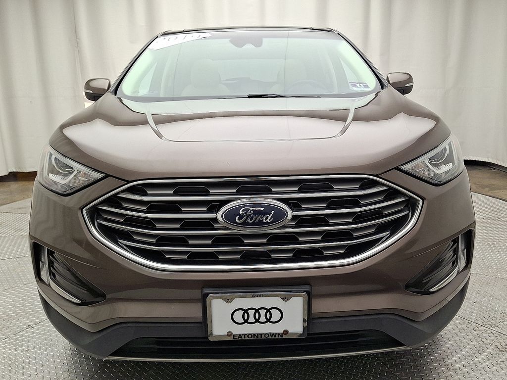 Thumbnail: 2019 Ford Edge - 2