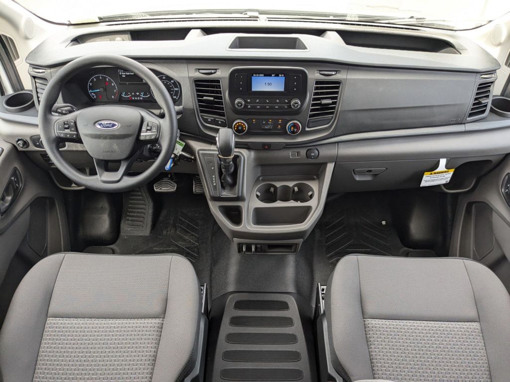 2025 Ford Transit 250