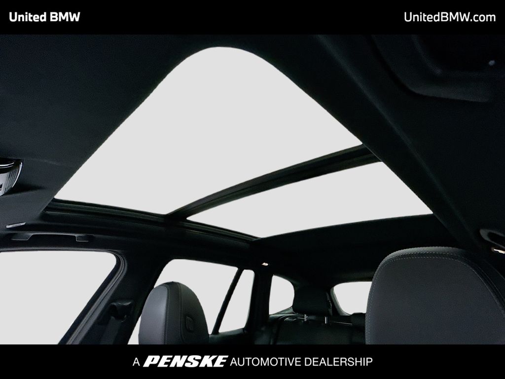 Thumbnail: 2023 BMW X3 - 12