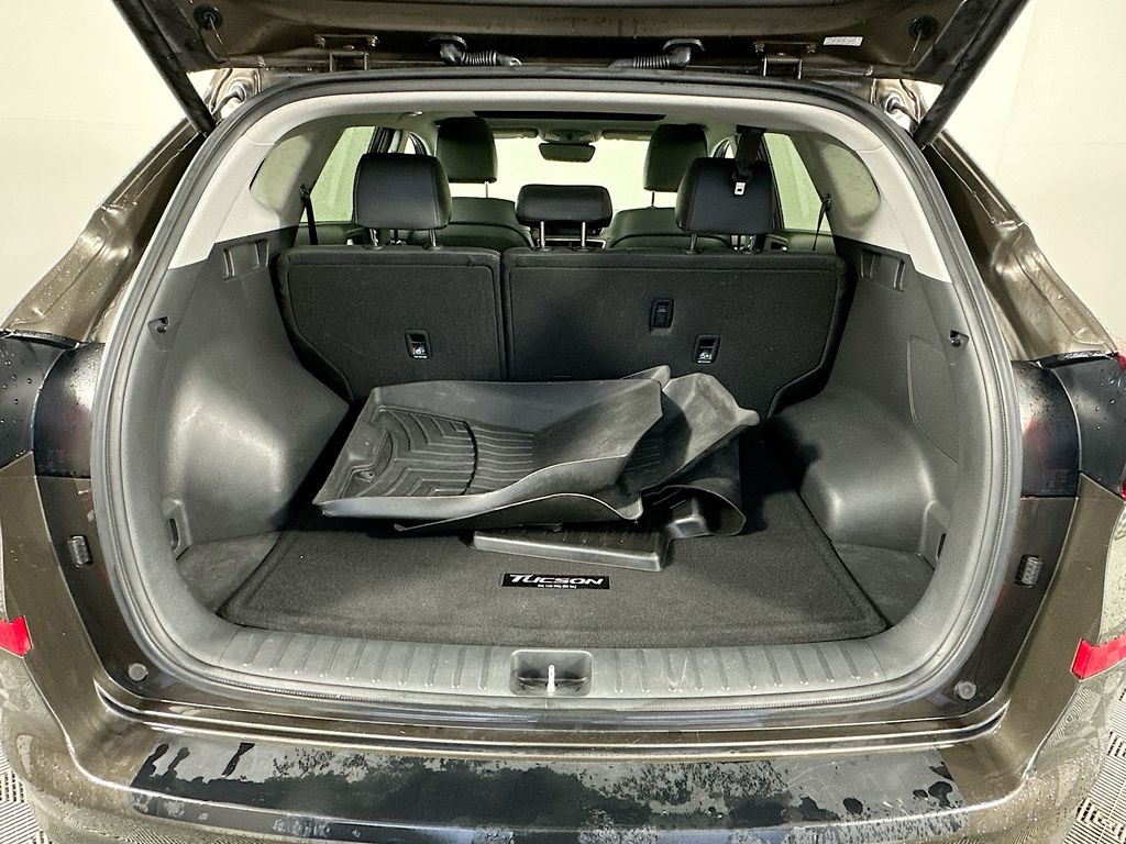 Thumbnail: 2020 Hyundai Tucson - 28
