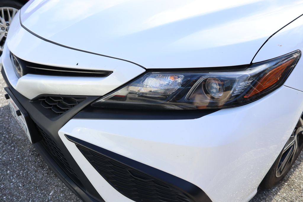 Thumbnail: 2024 Toyota Camry - 3