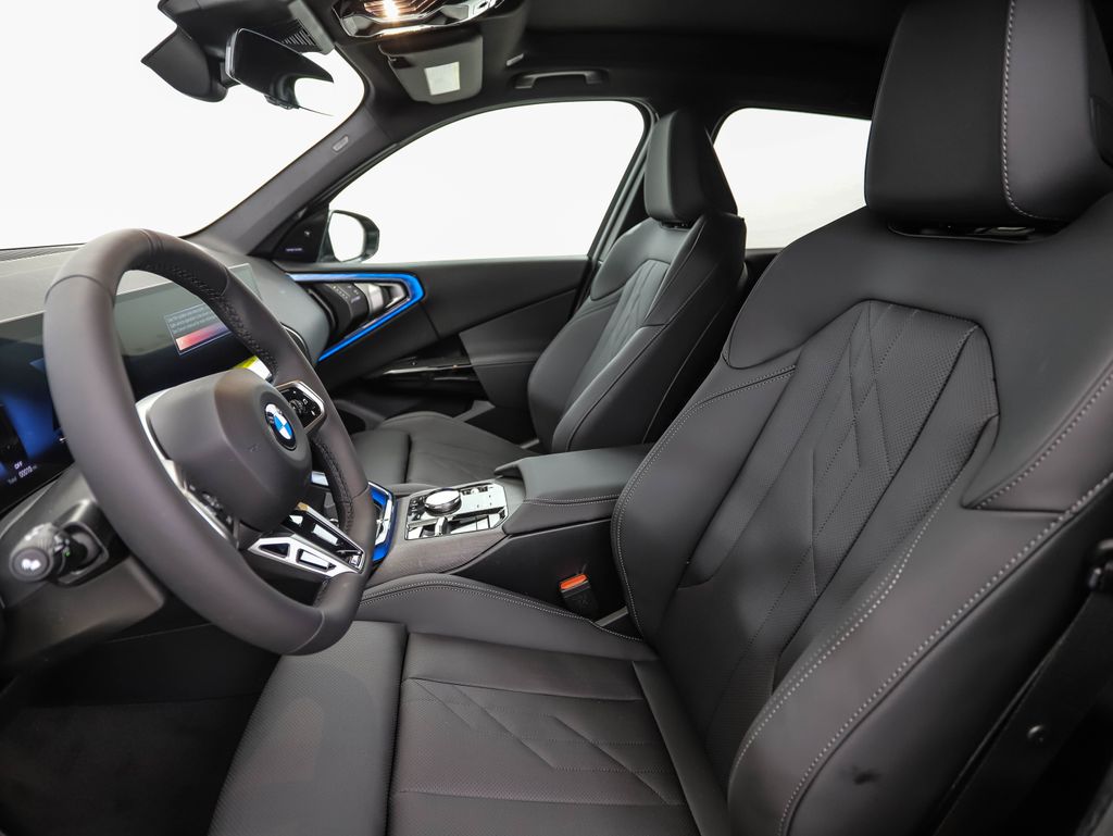 Thumbnail: 2026 BMW X3 - 11