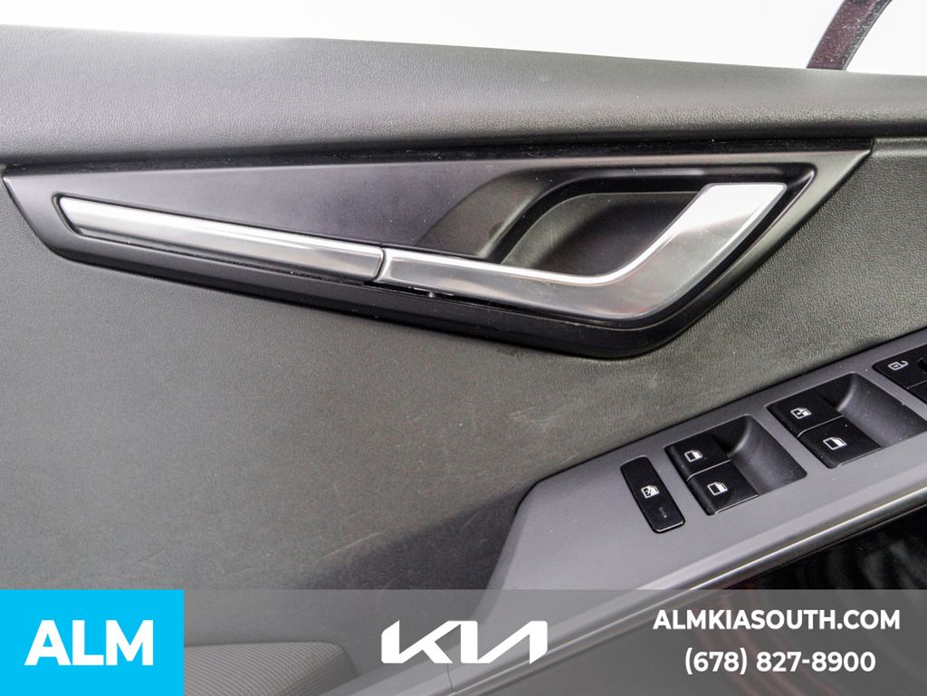 2024 Kia Niro EV Wind photo 39