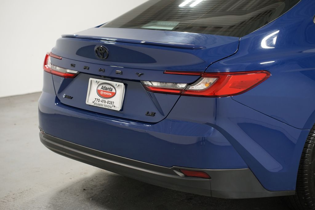 Thumbnail: 2025 Toyota Camry - 9