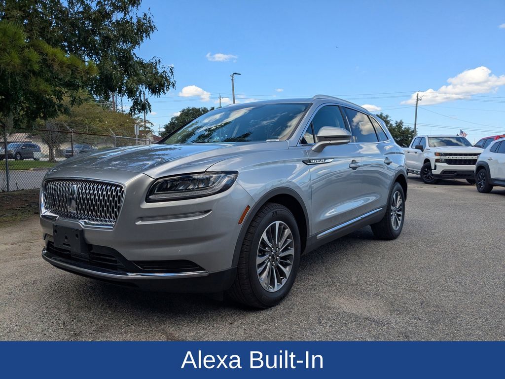 2022 Lincoln Nautilus Standard