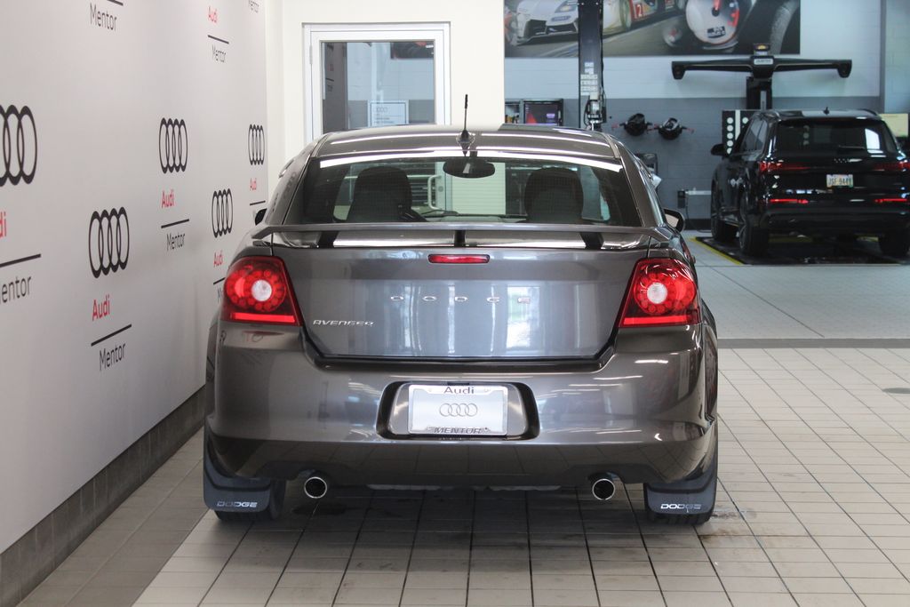 Thumbnail: 2014 Dodge Avenger - 5