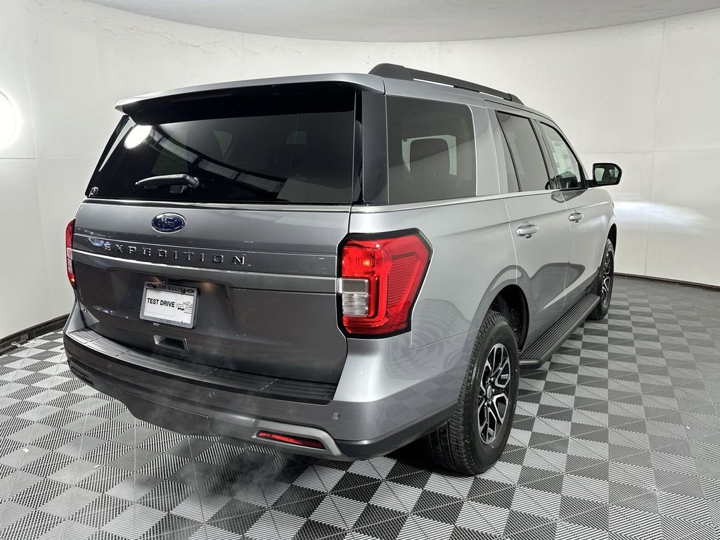 2024 Ford Expedition XLT 7