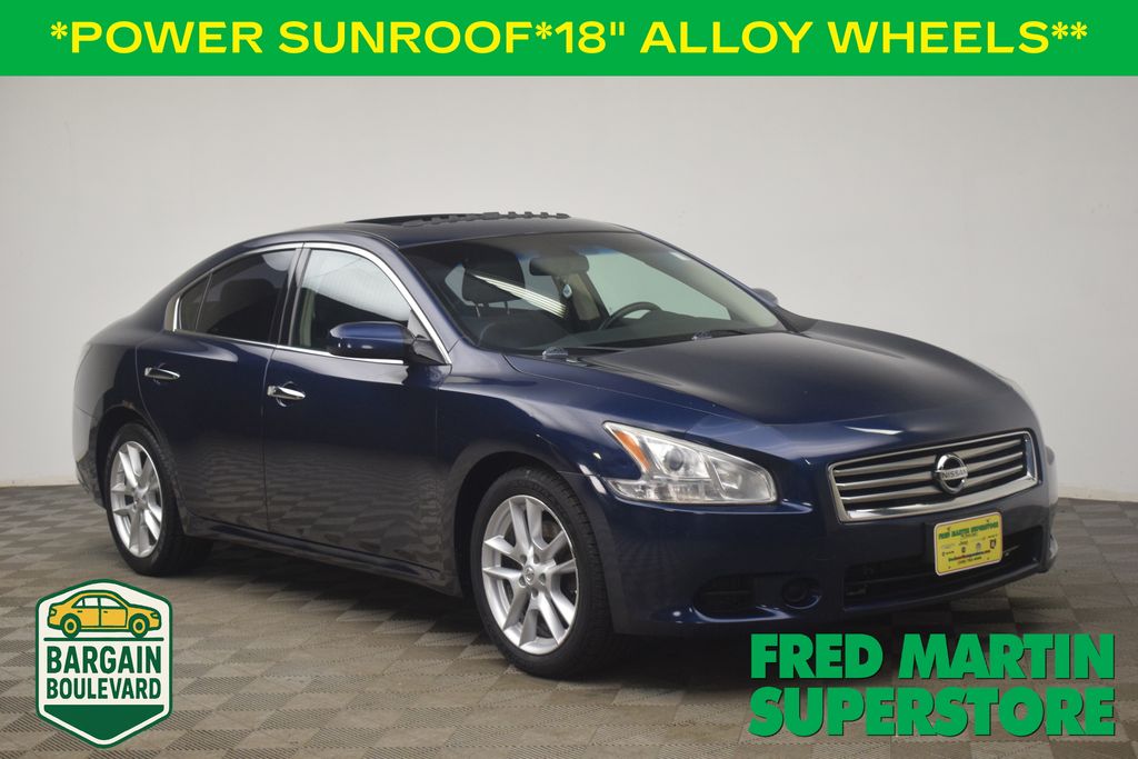 Navy Blue Metallic 2014 Nissan Maxima S Sedan Front-Wheel Drive Continuously Variable Transmission