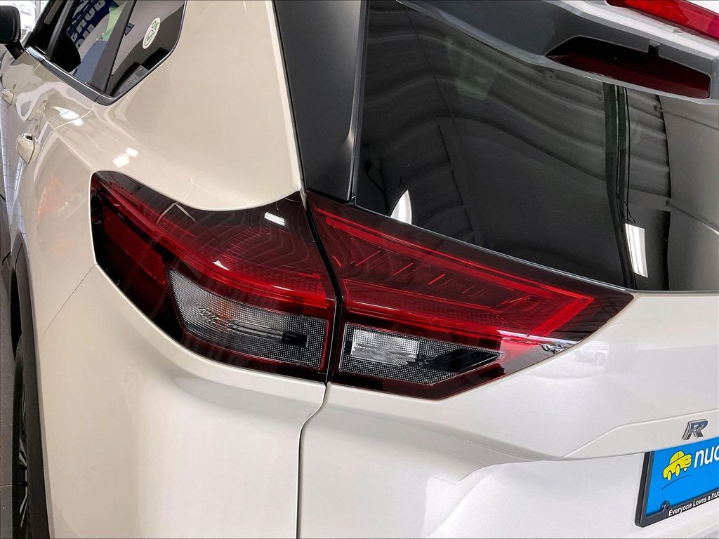 2023 Nissan Rogue — photo 33