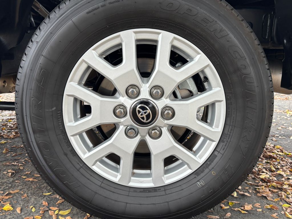 Thumbnail: 2025 Toyota Tacoma - 28