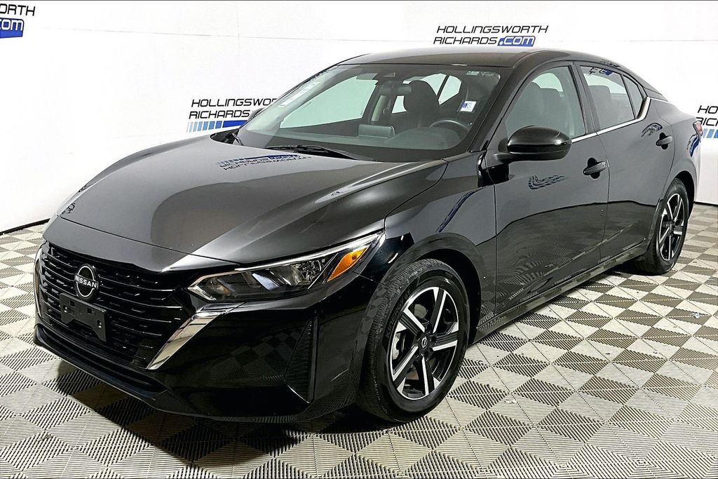 2024 Nissan Sentra SV FWD