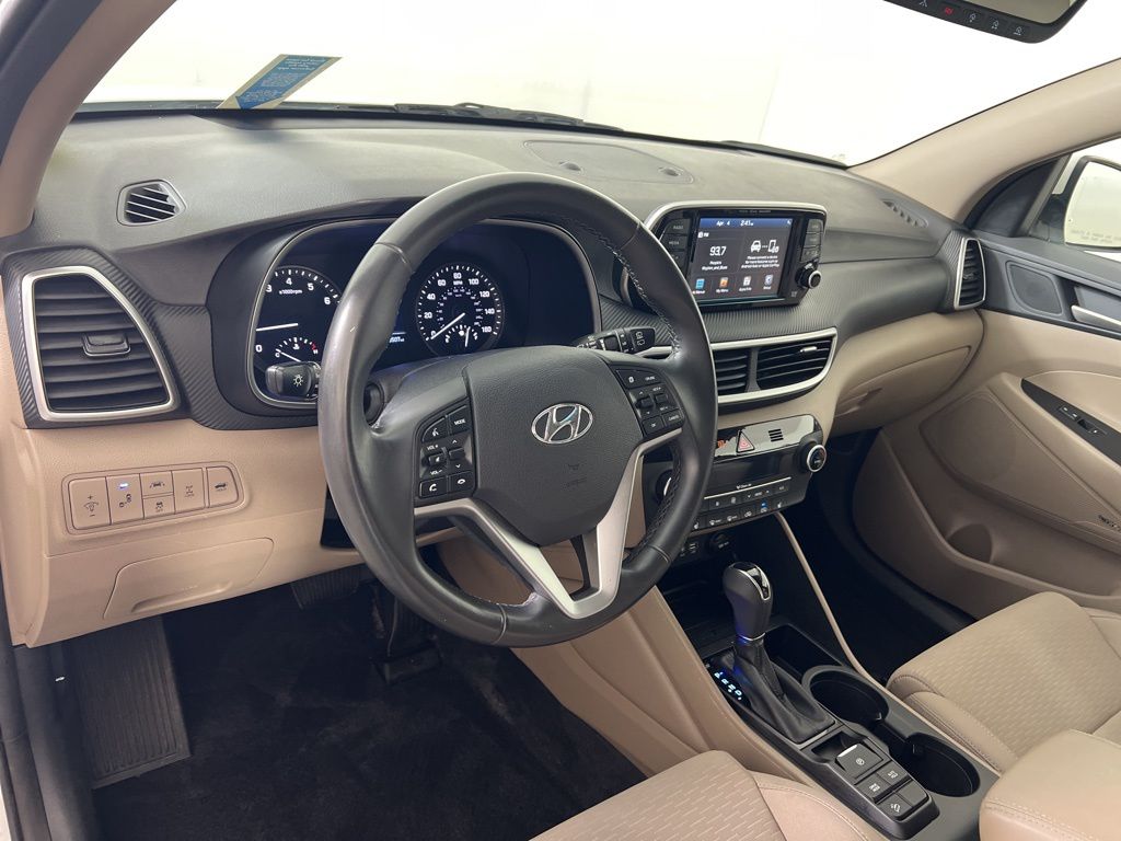 Used 2020 White Hyundai Sport image 12