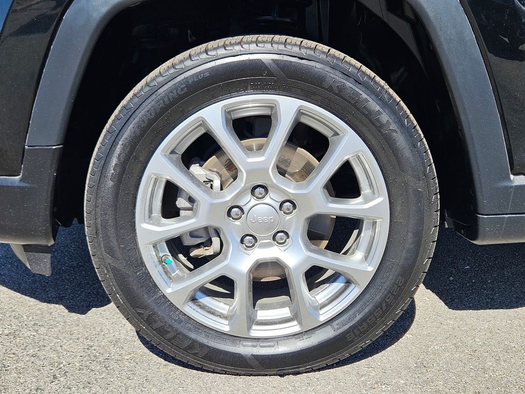 Used Car 2022 Jeep Compass  Latitude Lux For Sale Under $20,000 In San Marcos, Texas