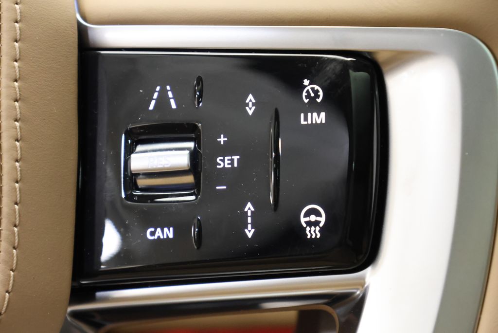 Thumbnail: 2026 Land Rover Range Rover - 19