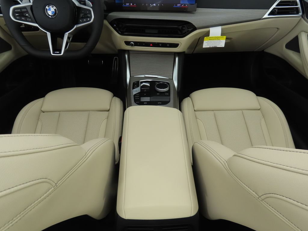 Thumbnail: 2026 BMW 4 Series - 25