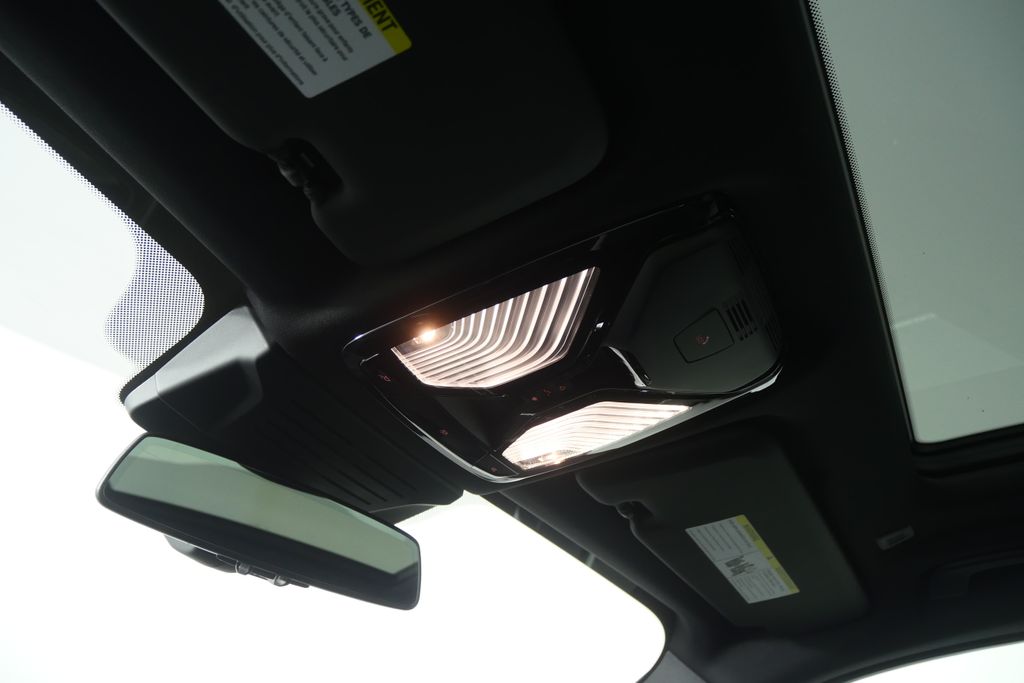 Thumbnail: 2025 BMW X5 - 22