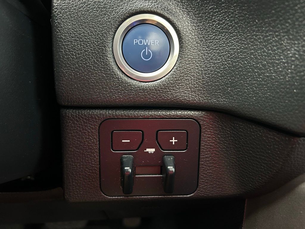 Thumbnail: 2024 Toyota Tundra - 29