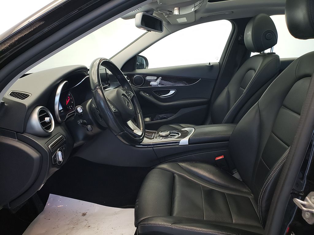 Thumbnail: 2017 Mercedes-Benz C-Class - 11