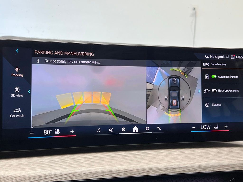 Thumbnail: 2025 BMW 3 Series - 15