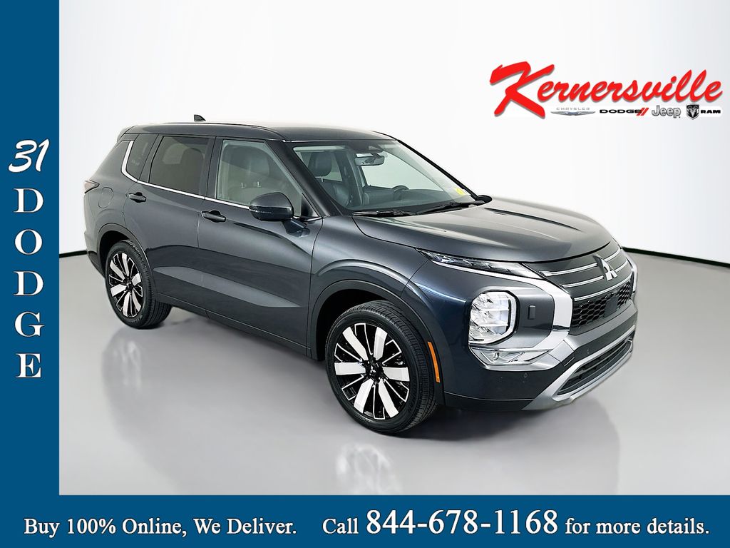 Gray 2025 Mitsubishi Outlander SUV / Crossover All-Wheel Drive Continuously Variable Transmission