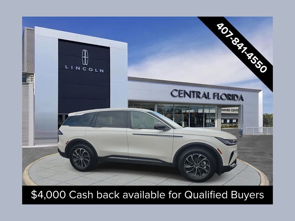 White Platinum Clearcoat Metallic 2026 Lincoln Nautilus SUV / Crossover All-Wheel Drive 8-Speed Automatic